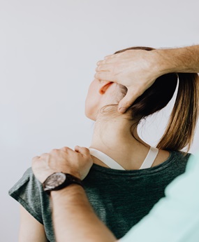 Whiplash; 5 benefits of Chiropractic Care