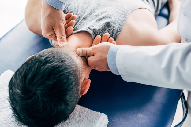 Whiplash Pain Relief Through Chiropractic Care